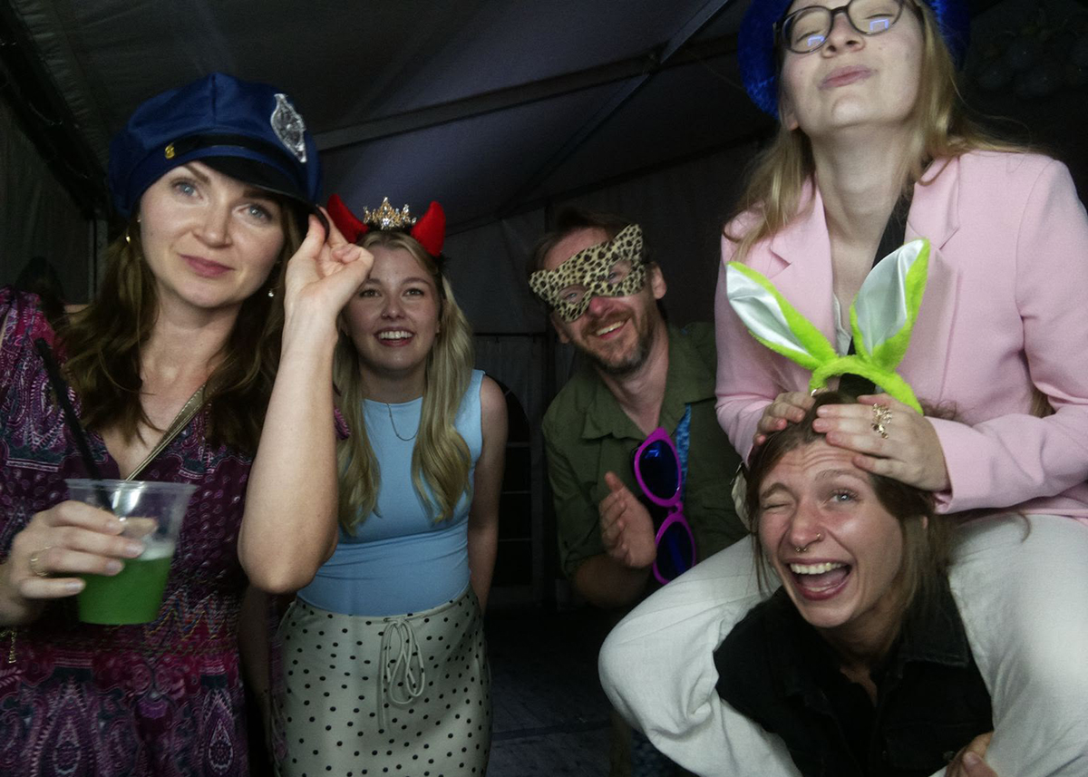 Exzentrisches Gruppenfoto